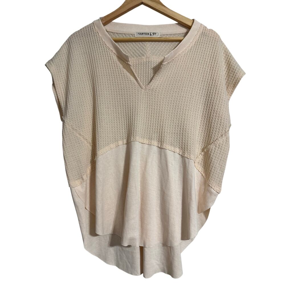 Fourteen & 9th Cream Ivory Oversized Thermal V Neck Short Sleeve Top